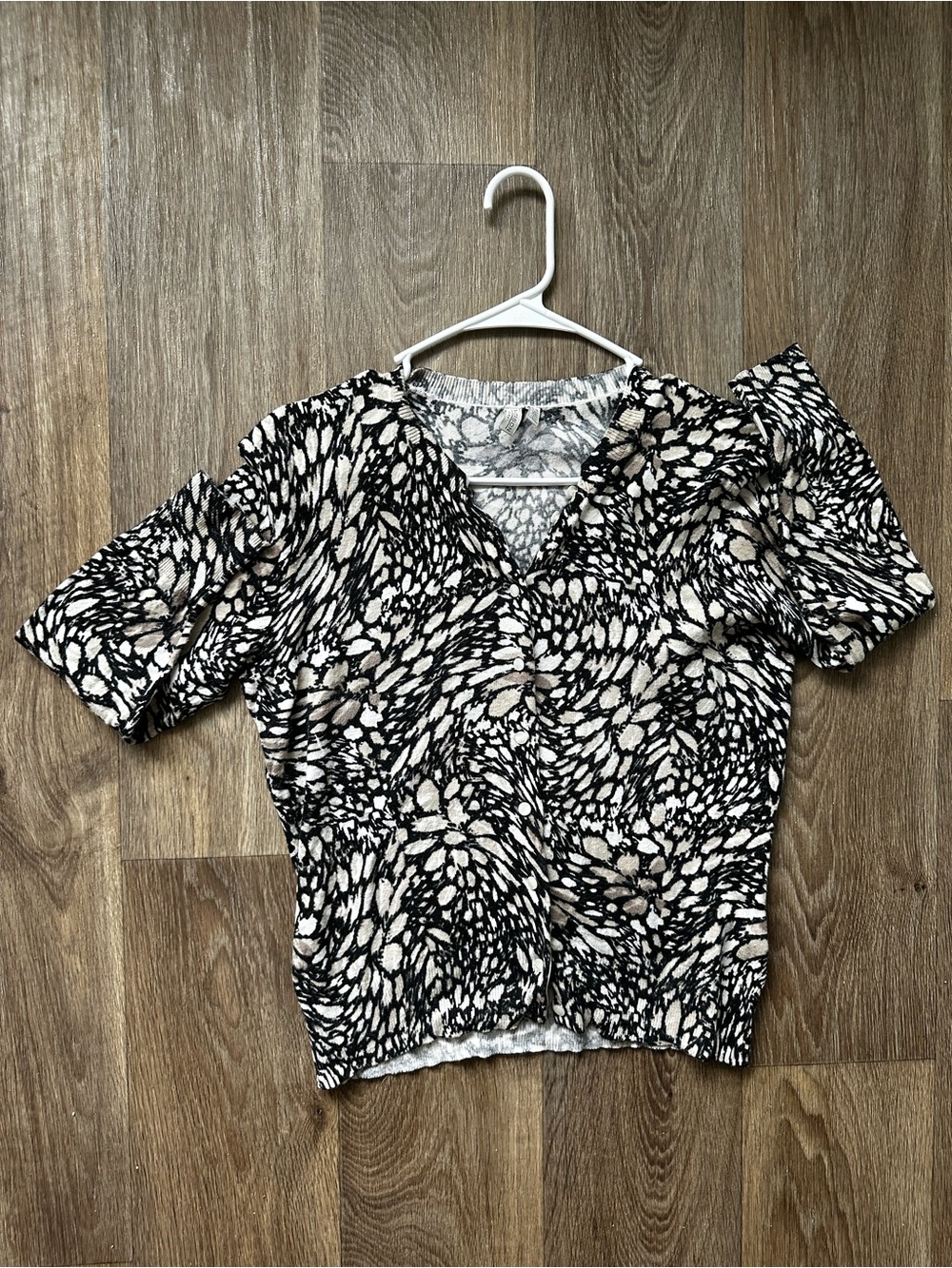 Madison Petite 3/4 Sleeve Cardigan Sweater Floral Abstract Size PS